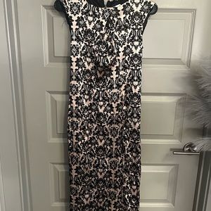 Black and crème dress. Size XS.